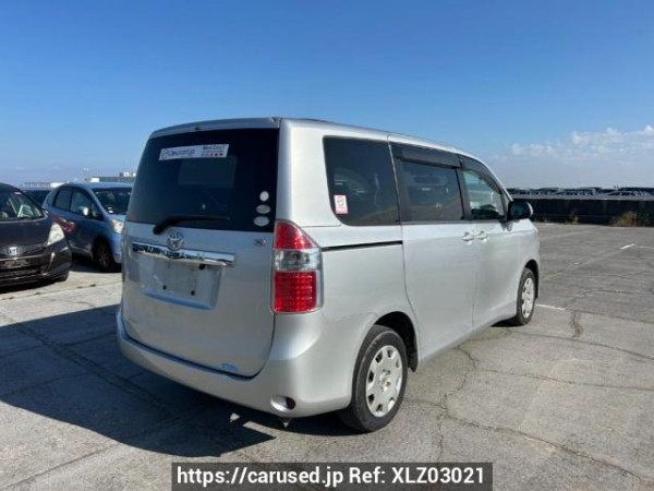 Used 2008 AT toyota noah ZRR70G Image[6]