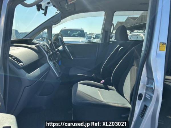 Used 2008 AT toyota noah ZRR70G Image[15]