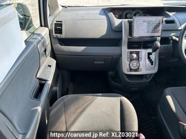 Used 2008 AT toyota noah ZRR70G Image[20]