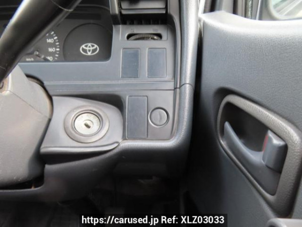 Used 2004 AT toyota hiace-van TRH122K Image[16]