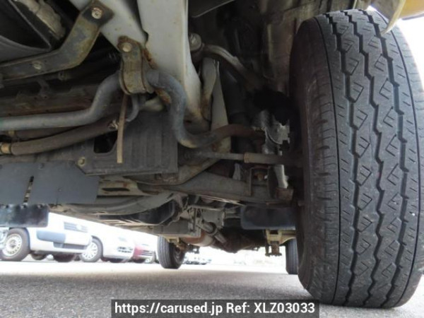 Used 2004 AT toyota hiace-van TRH122K Image[27]