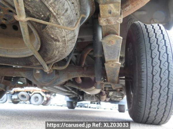 Used 2004 AT toyota hiace-van TRH122K Image[30]