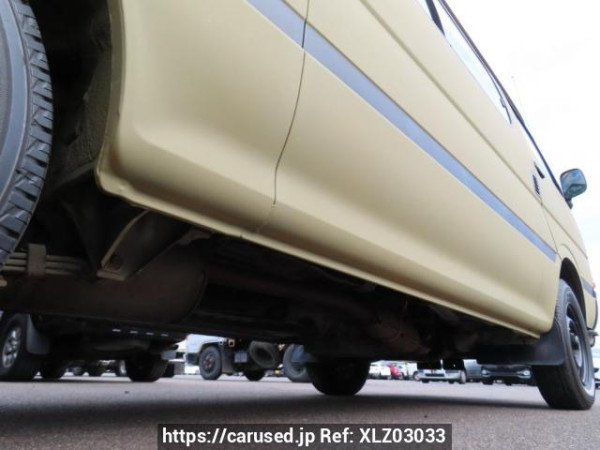 Used 2004 AT toyota hiace-van TRH122K Image[33]