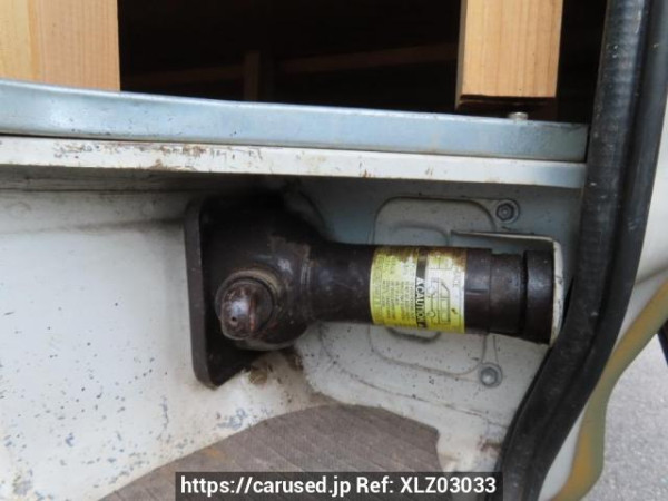 Used 2004 AT toyota hiace-van TRH122K Image[37]