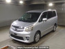 Used 2011 AT toyota noah ZRR75W Image[0]