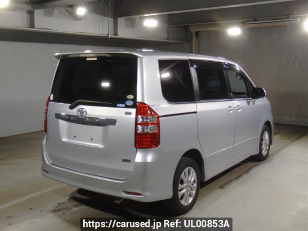 Used 2011 AT toyota noah ZRR75W Image[1]
