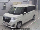 Toyota Roomy M900A