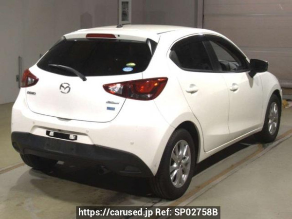 Used 2015 MT mazda demio DJ3FS Image[1]