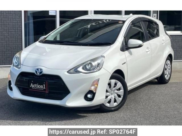 Used 2014 AT toyota aqua NHP10 Image[0]