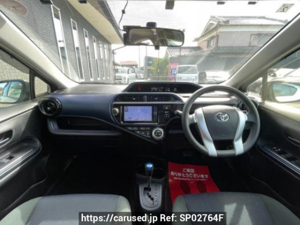 Used 2014 AT toyota aqua NHP10 Image[1]