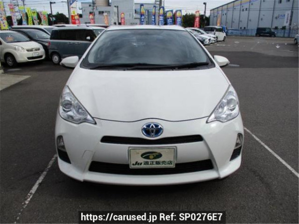 Used 2014 AT toyota aqua NHP10 Image[2]