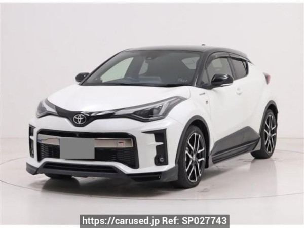 Used 2019 AT toyota c-hr ZYX11 Image[1]