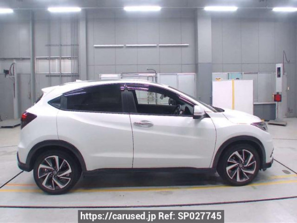 Used 2019 AT honda vezel RU1 Image[2]