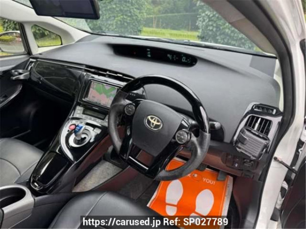 Used 2012 AT toyota prius ZVW30 Image[2]
