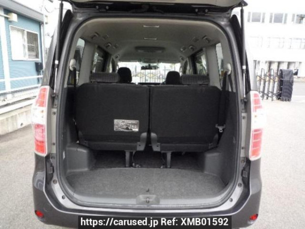 Used 2009 AT toyota noah ZRR70G Image[6]