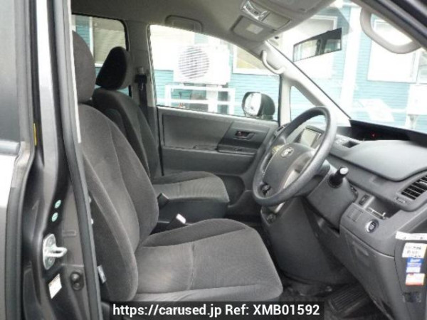 Used 2009 AT toyota noah ZRR70G Image[9]