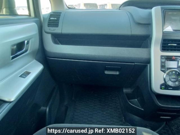 Used 2011 AT toyota noah ZRR70G Image[20]