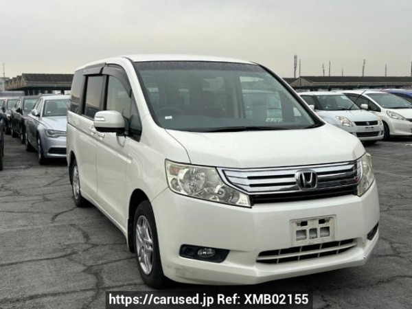 Used 1999 AT honda step-wgn RK1 Image[0]