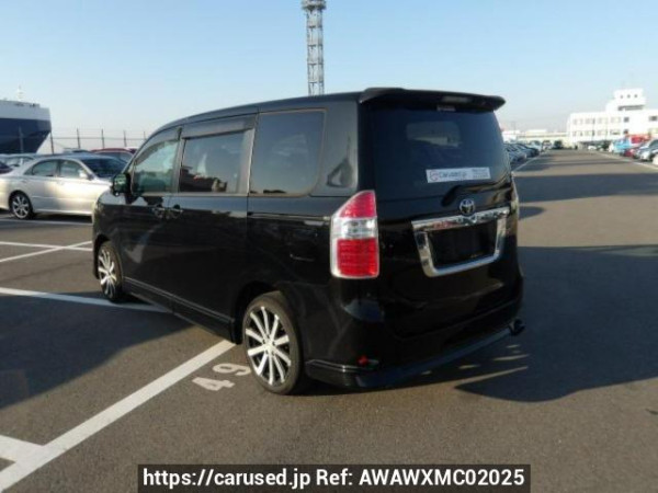 Used 2009 AT toyota noah ZRR70G Image[3]