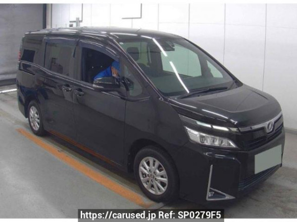 Used 2017 AT toyota voxy ZRR80G Image[0]