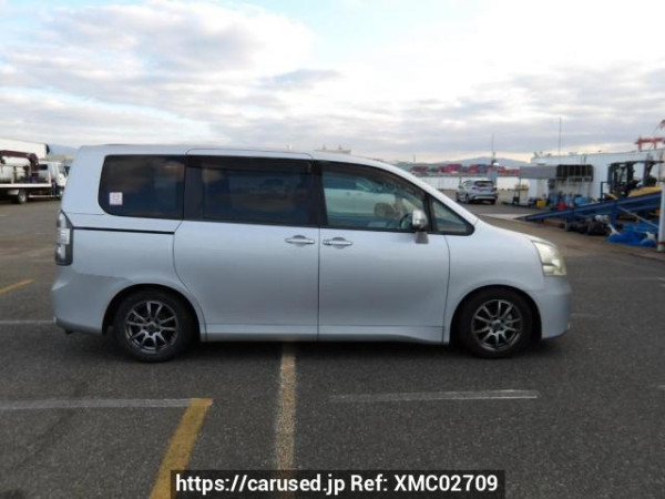 Used 2008 AT toyota noah ZRR70G Image[7]