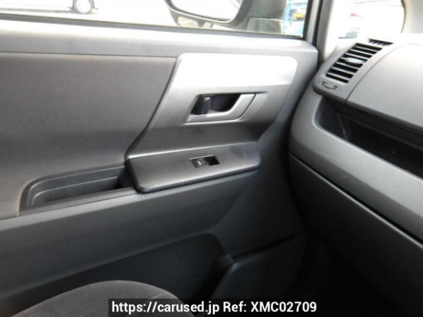 Used 2008 AT toyota noah ZRR70G Image[30]