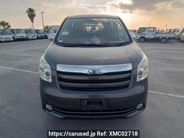 Used 2010 AT toyota noah ZRR70G Image[1]