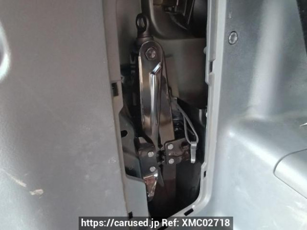 Used 2010 AT toyota noah ZRR70G Image[44]