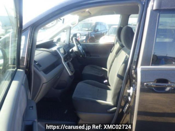Used 2008 AT toyota noah ZRR70G Image[12]