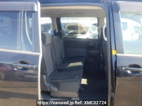 Used 2008 AT toyota noah ZRR70G Image[13]