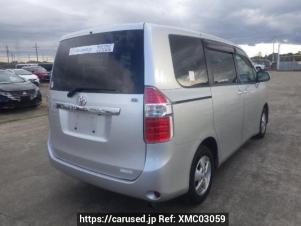 Used 2009 AT toyota noah ZRR70G Image[6]