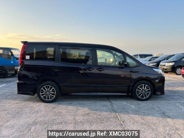 Used 2014 AT toyota noah ZRR80W Image[7]