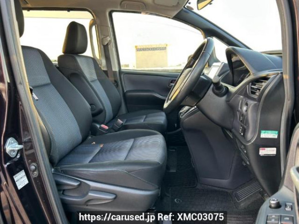 Used 2014 AT toyota noah ZRR80W Image[12]