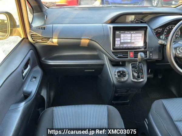 Used 2014 AT toyota noah ZRR80W Image[20]