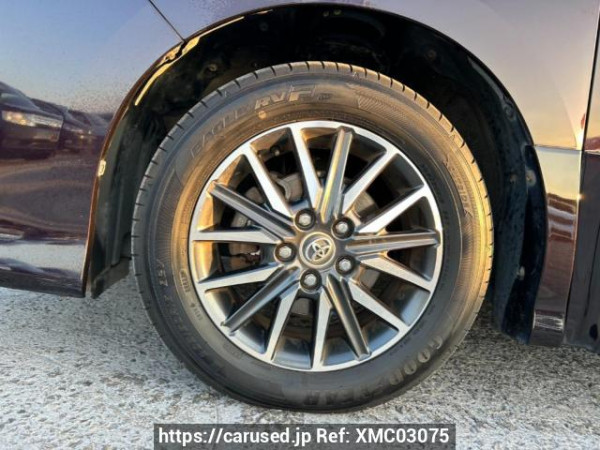 Used 2014 AT toyota noah ZRR80W Image[32]