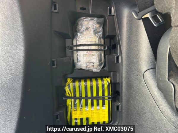 Used 2014 AT toyota noah ZRR80W Image[45]