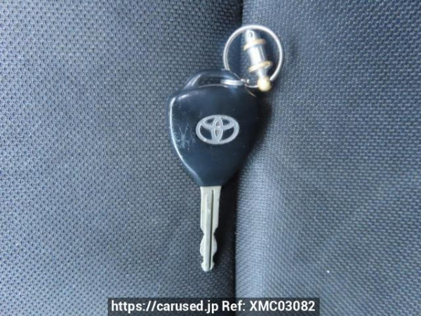 Used 2006 AT toyota regiusace-van KDH200V Image[48]