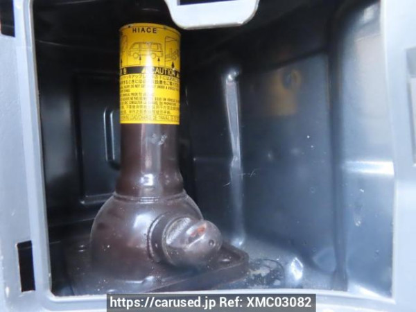 Used 2006 AT toyota regiusace-van KDH200V Image[49]