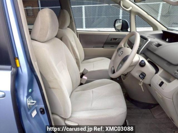 Used 2007 AT toyota noah ZRR70G Image[12]