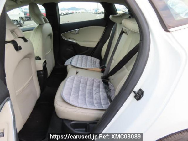 Used 2013 AT volvo v40 MB4164T Image[12]