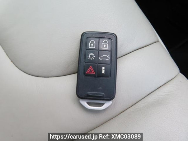 Used 2013 AT volvo v40 MB4164T Image[38]