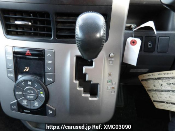 Used 2008 AT toyota voxy ZRR70W Image[26]