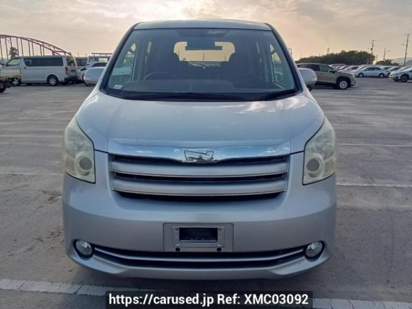 Used 2008 AT toyota noah ZRR70G Image[1]