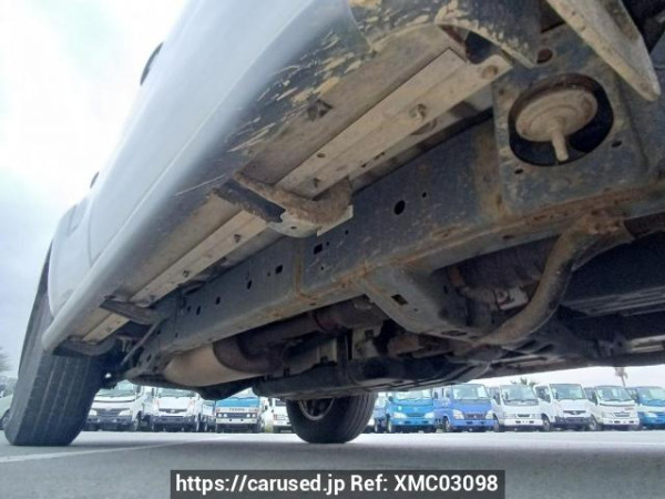 Used 2006 AT toyota hilux-surf TRN215W Image[33]