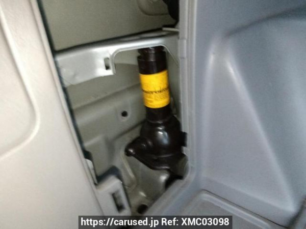 Used 2006 AT toyota hilux-surf TRN215W Image[40]