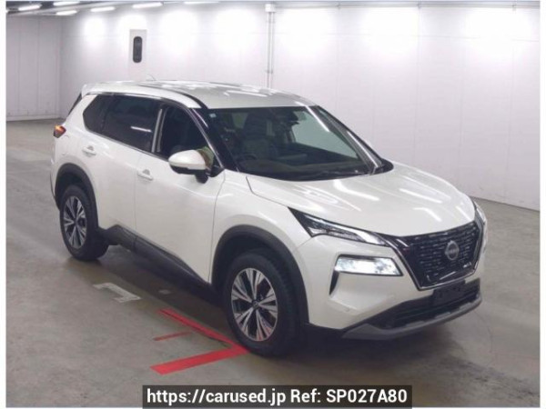 Used 2022 AT nissan x-trail T33 Image[0]