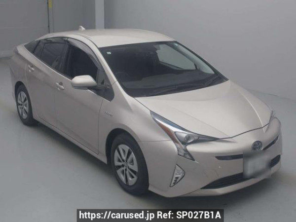 Used 2017 AT toyota prius ZVW51 Image[2]