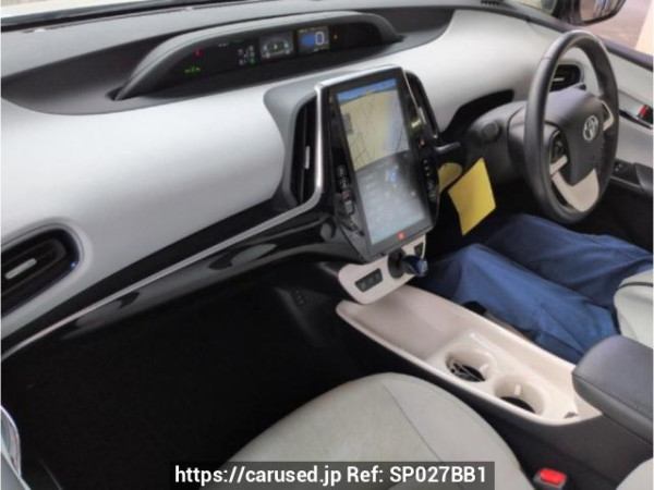 Used 2018 AT toyota prius ZVW51 Image[2]