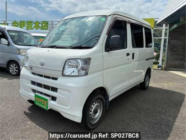 Used 2015 AT daihatsu hijet-cargo S321V Image[0]