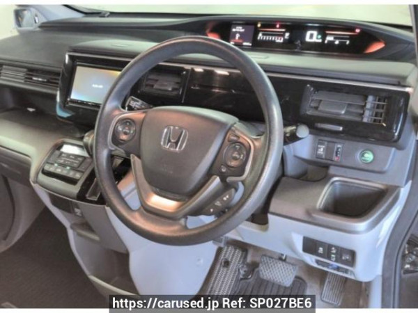 Used 2016 AT honda step-wgn RP1 Image[2]